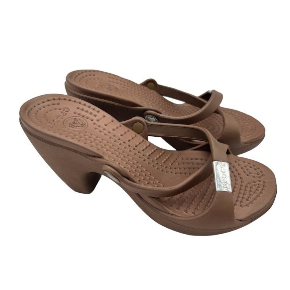 Crocs Cyprus III Wedge Sandals Women's Size 8 Brown Strappy Slip On Ergonomic